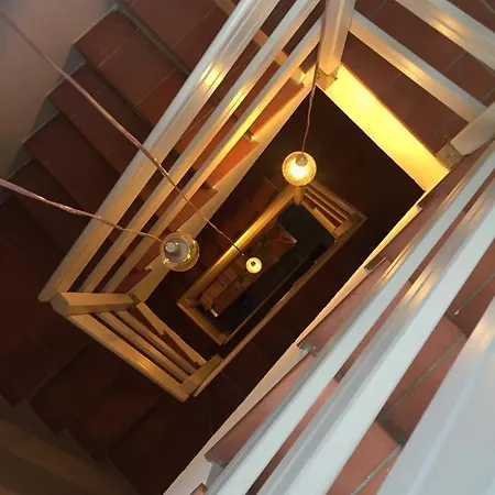 ベッド・アンド・ブレックファスト Annabella 3*