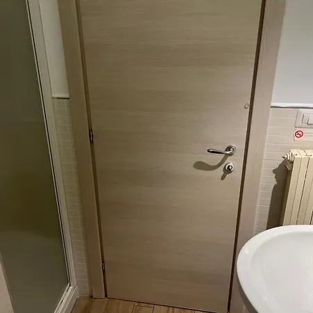 ベッド・アンド・ブレックファスト Annabella