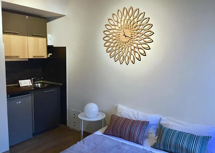 Annabella Bed & Breakfast 3*